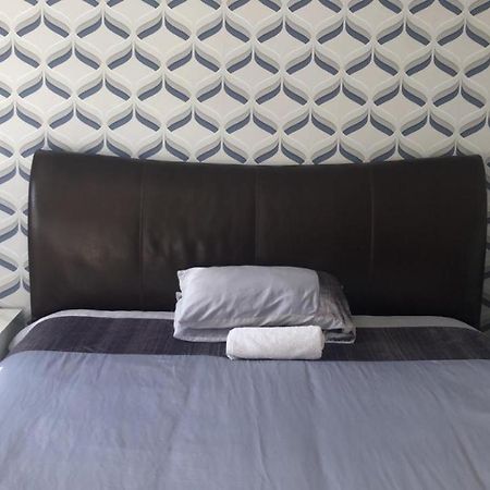 Superking Bedroom Close To The A30 Camborne Zewnętrze zdjęcie
